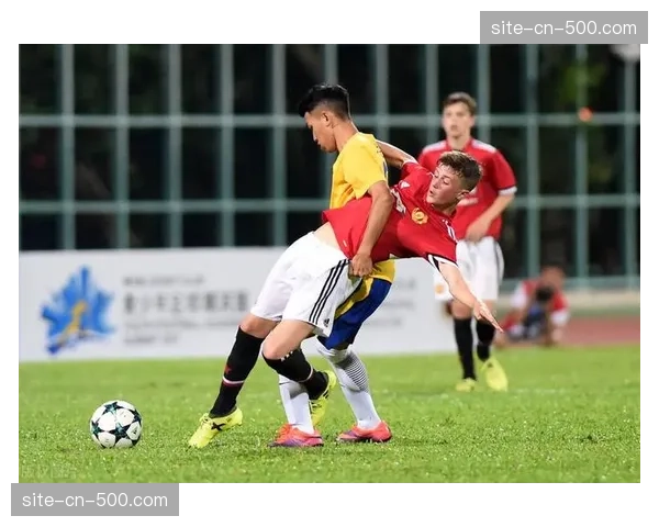 温情时刻：塞尔塔主场为患病小球迷举行特别开场仪式